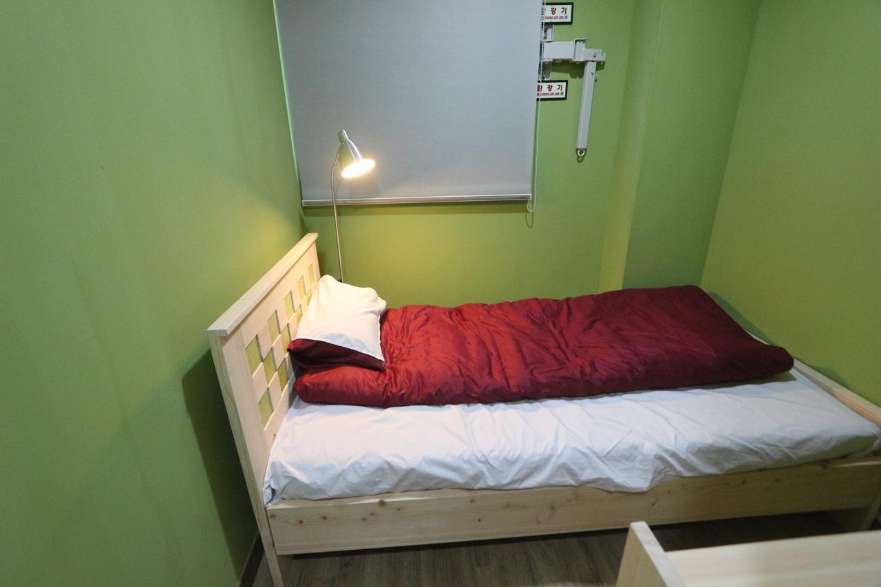 Daegu Midtown Hostel Ngoại thất bức ảnh