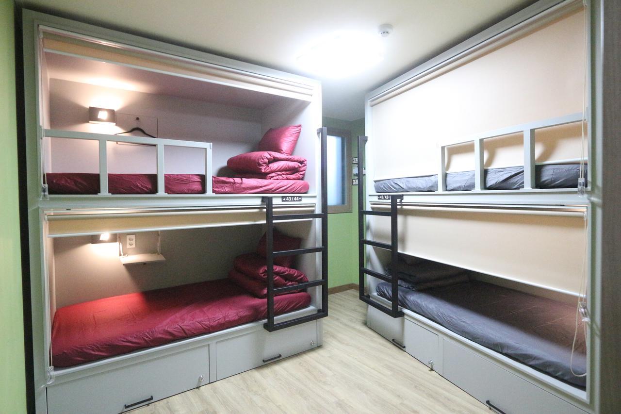 Daegu Midtown Hostel Ngoại thất bức ảnh